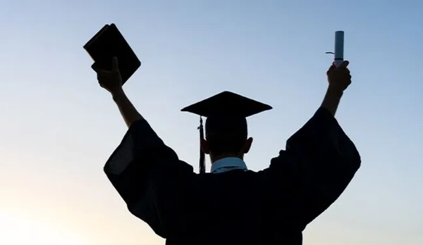 Redefining Success: A Student's Roadmap to Thriving in Any University - Flow Card Image