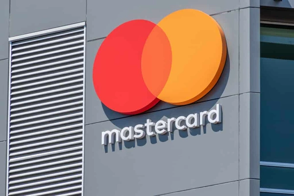 Mastercard 2026 Launch Program - Associate Analyst, Business Administration - Flow Card Image